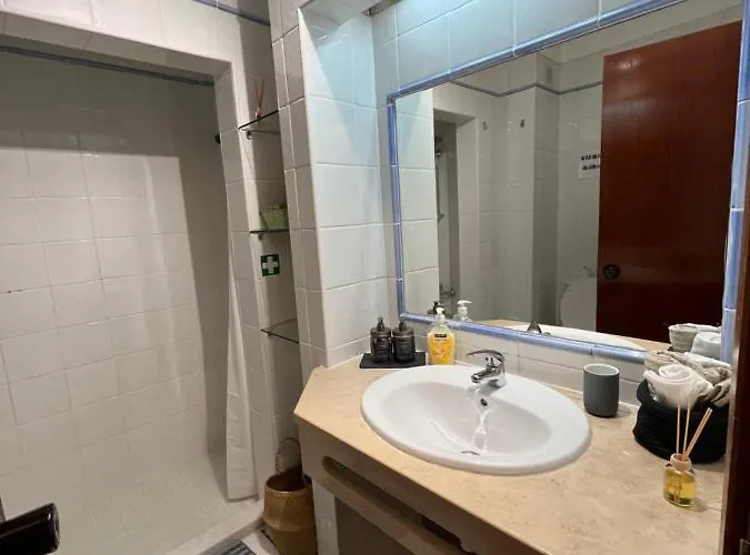 Lv Διαμέρισμα *