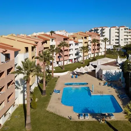 Lv * Albufeira